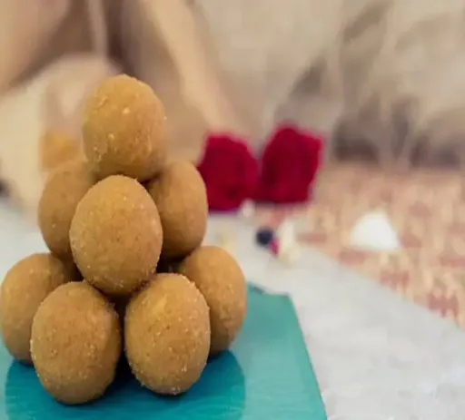 Besan Laddu [500 Grams]