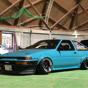 スプリンタートレノ AE85