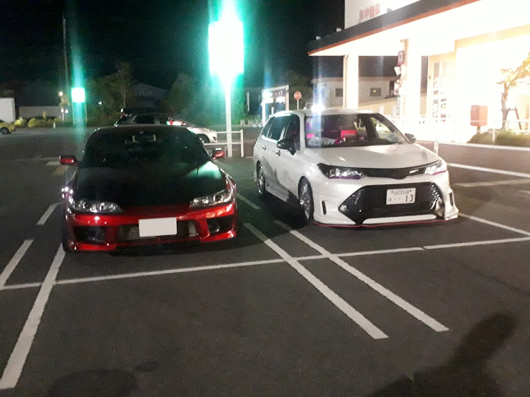カローラフィールダーのタピオカ・緊急コラボ・S15・シルビア・ありがとうございましたに関するカスタム事例の投稿画像1枚目