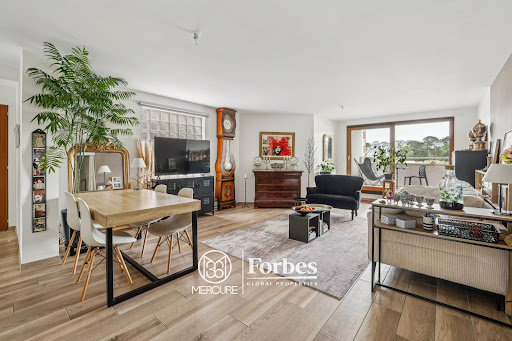 Apartment with terrace 1