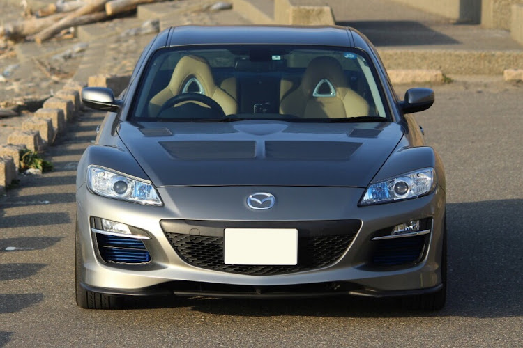 RX-8の飽くなき挑戦・風は西から・Zoom-Zoom・Rotary engineに関するカスタム事例の投稿画像3枚目