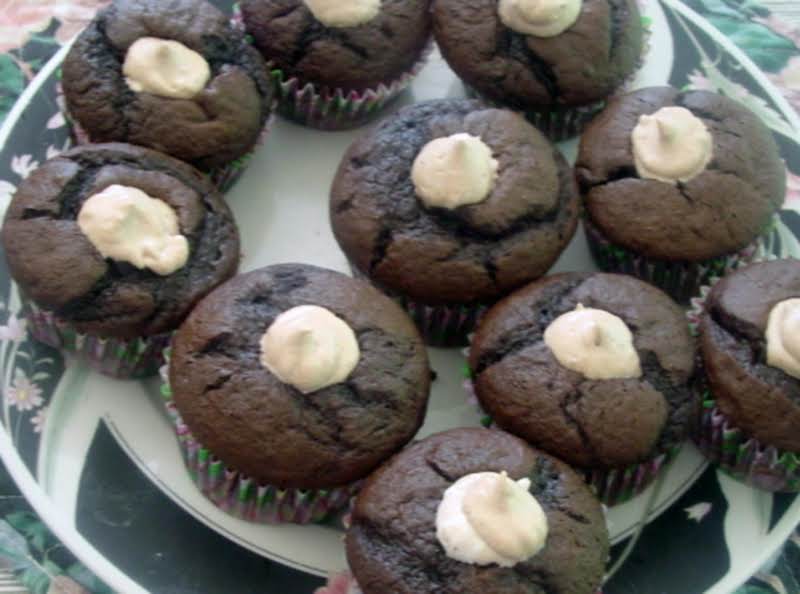 Mocha Cafe Cream Cupcakes