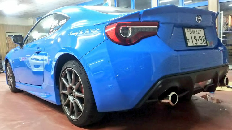 86のDIY・エアロ取り外しに関するカスタム事例の投稿画像2枚目