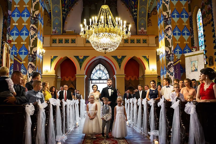 Fotógrafo de casamento Ewa Olechowska (olechowscy). Foto de 1 de outubro 2019