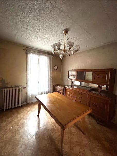 Vente appartement 3 pièces 47 m² à Stains (93240), 173 500 €