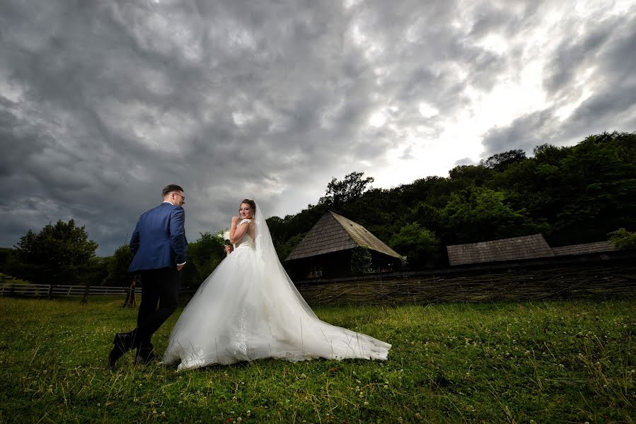 Kāzu fotogrāfs Bogdan Nicolae (nicolae). Fotogrāfija: 23. augusts 2019