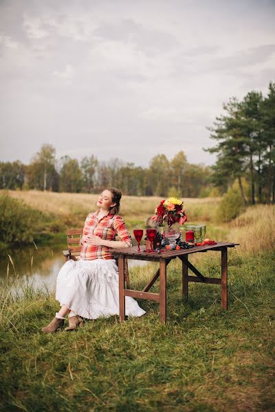 Fotograful de nuntă Oksana Goncharova (ksunyamalceva). Fotografia din 28 septembrie 2015