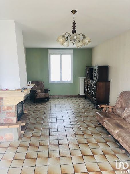 Vente maison 5 pièces 74 m² à Richelieu (37120), 107 000 €