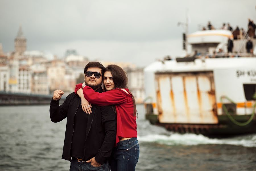 Fotografo di matrimoni Melek Uzun (melek8omer). Foto del 24 ottobre 2018