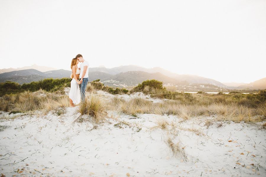 Fotografo di matrimoni Mila Flad (vividsymphony). Foto del 24 gennaio 2017