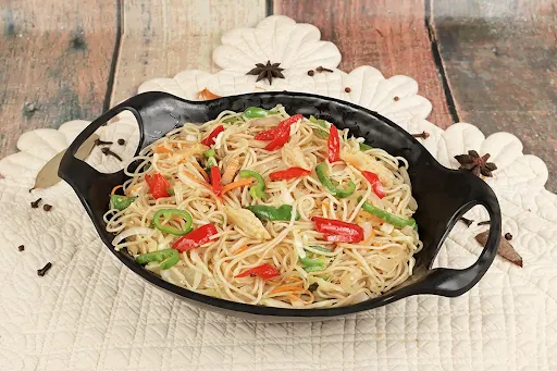 Veg Singapuri Noodles