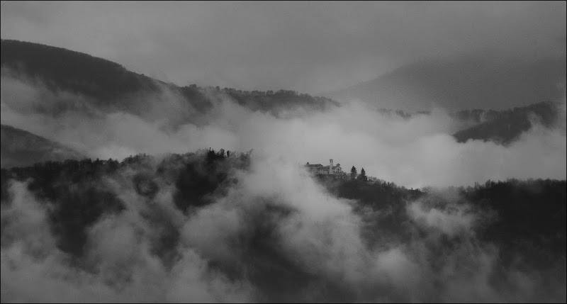 SANTUARIO   di gian