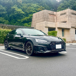 A5 スポーツバック 40TDIクワトロ