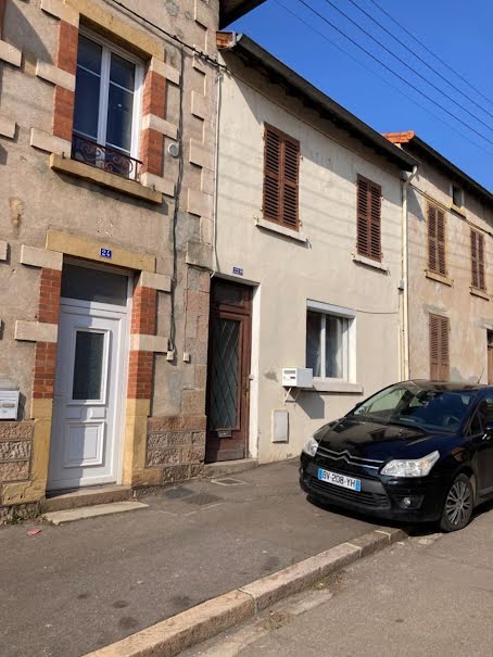 Vente maison 5 pièces 117 m² à Chauffailles (71170), 85 000 €