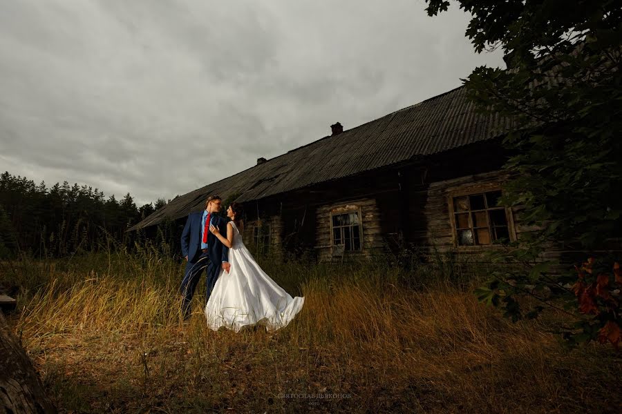 Wedding photographer Svyatoslav Dyakonov (slavalis). Photo of 27 August 2017