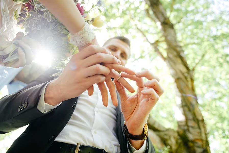 Wedding photographer Aleksey Demshin (demshinav). Photo of 8 November 2016