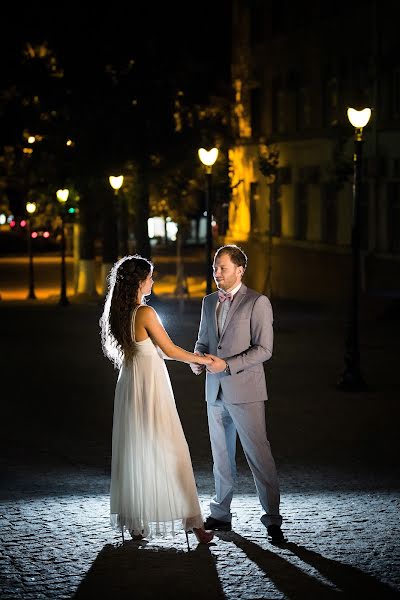 Wedding photographer Ion Buga (bugaion). Photo of 10 November 2015