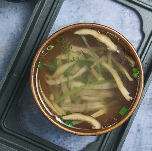 Shredded Lamb Soup With Celery And Mushroom