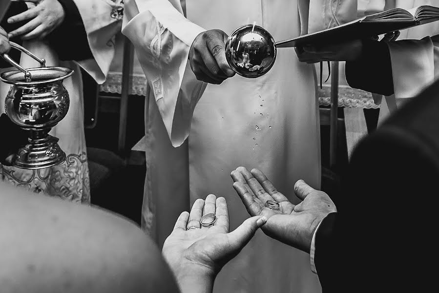 Fotógrafo de casamento Rafael Seiji Yamauchi (yamauchifotogra). Foto de 8 de agosto 2017