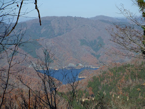 九頭竜湖