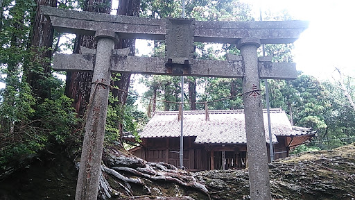 新田神社