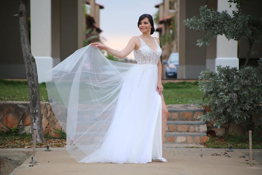 Fotografo di matrimoni Carlos Boet (carlosboet). Foto del 6 luglio 2020