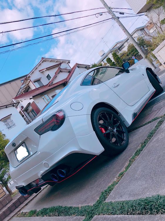 86のあけよろ・課金して洗車・ヘルニア会に関するカスタム事例の投稿画像1枚目