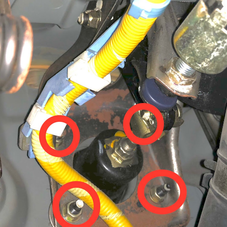 NSXの廃盤との闘い・ご相談パーツ・DIYに関するカスタム事例の投稿画像4枚目