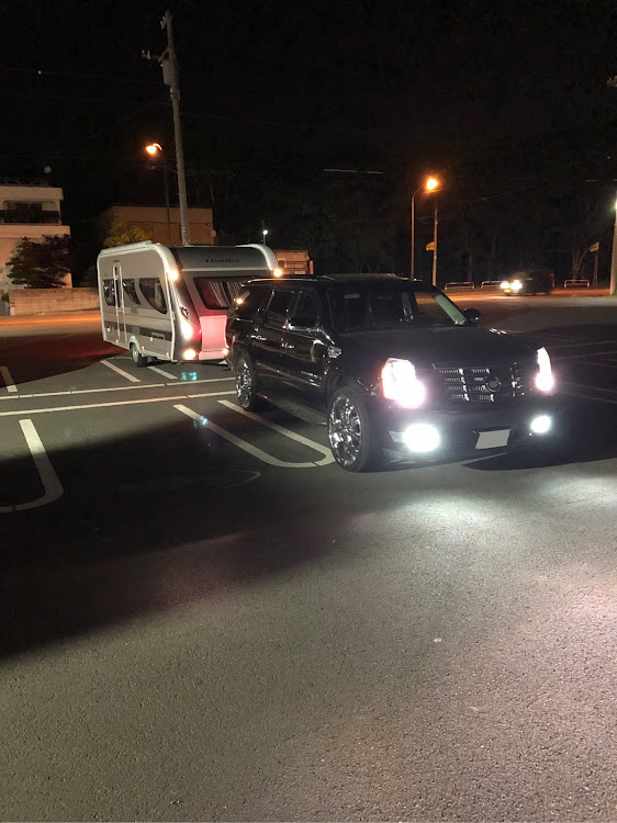 エスカレードのキャンピングトレーラー・札幌・hobbyに関するカスタム事例の投稿画像1枚目
