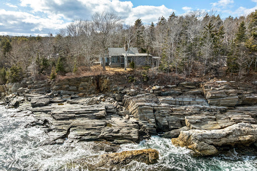 House purchase in South Bristol (United States) with terrace