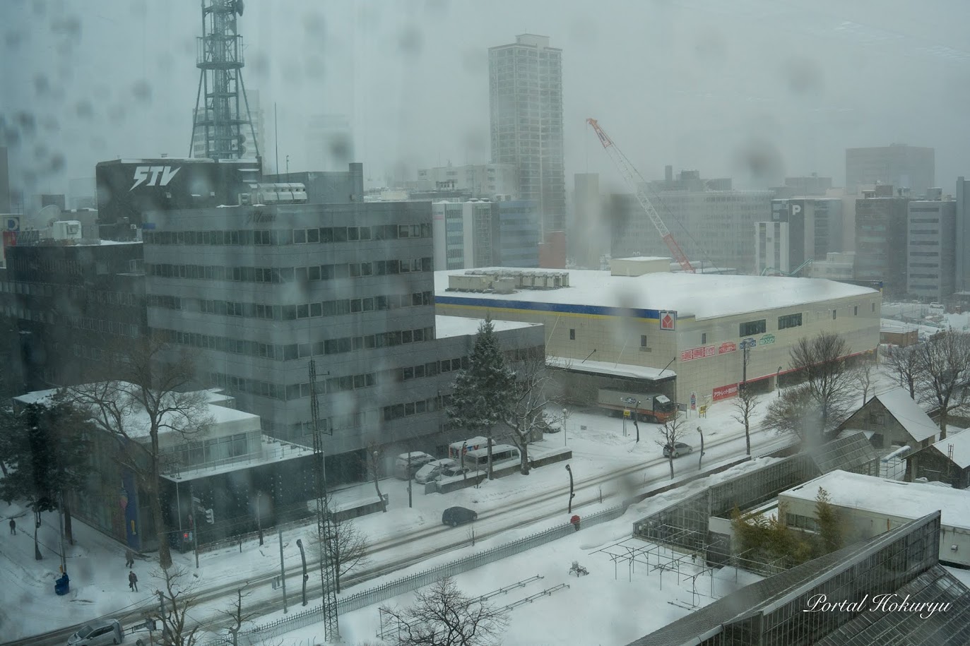 吹雪による悪天候