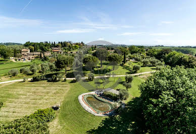 Corps de ferme avec jardin et piscine 2