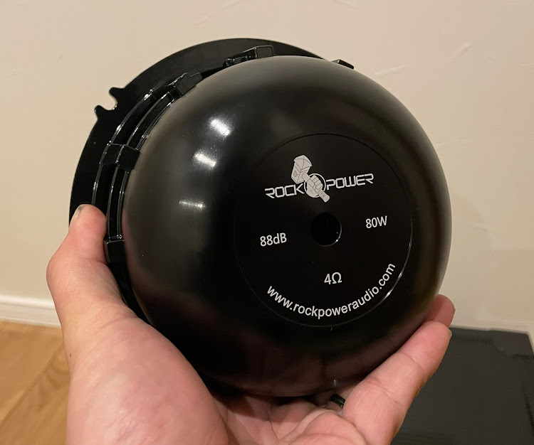 ステップワゴンのROCK POWER SQ690V2・カーベリー・パッシブネットワークに関するカスタム事例の投稿画像10枚目