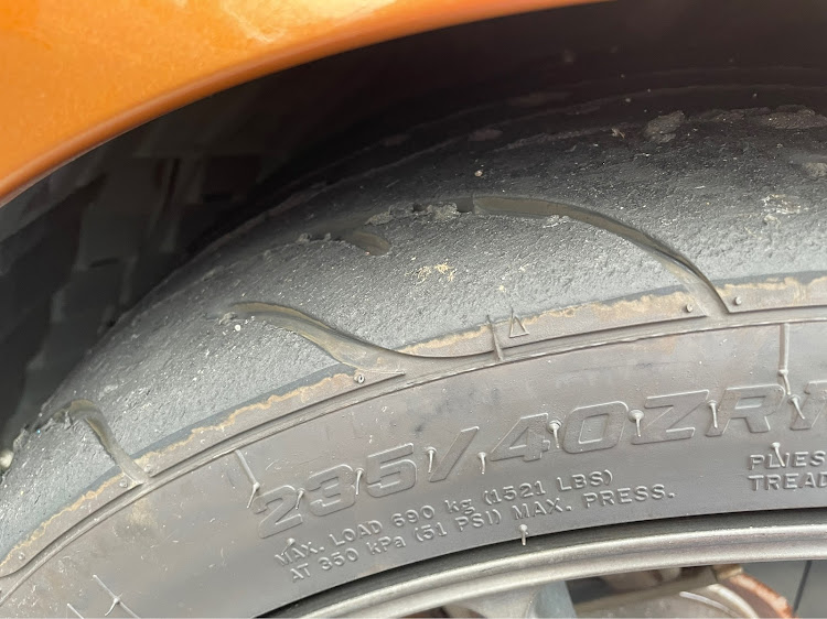 フェアレディZの筑波サーキット コース2000に関するカスタム事例の投稿画像4枚目