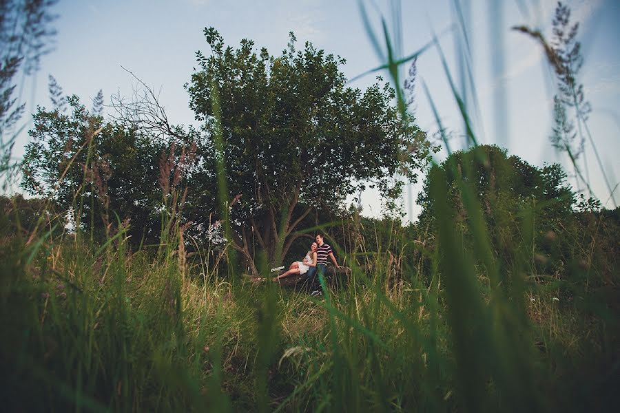 Wedding photographer Arseniy Prusakov (prusakovarseniy). Photo of 6 August 2013