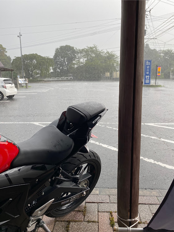 その他のバイクの日・GSX-R125・スズキに関するカスタム事例の投稿画像1枚目