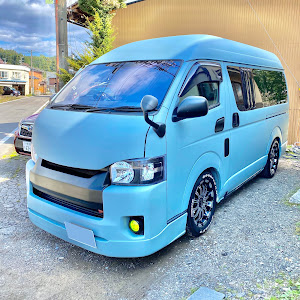 ハイエースバン