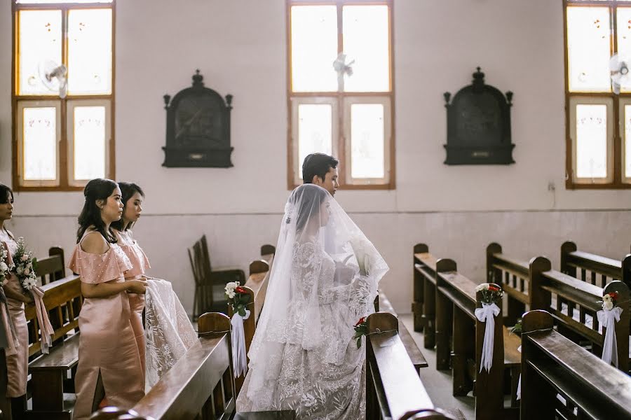 Fotografo di matrimoni Dimas Nindyo Sulaksono (dimasn). Foto del 20 aprile 2020