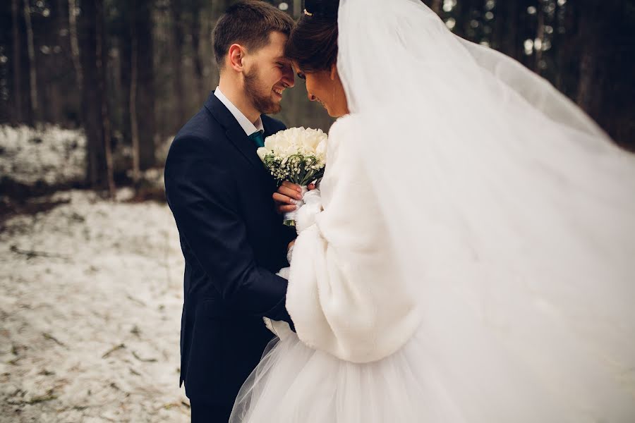 Fotógrafo de casamento Maksim Efimov (maksimefimov). Foto de 21 de agosto 2017