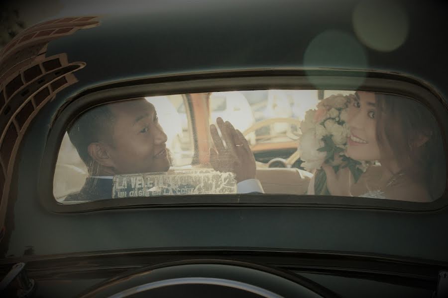 Fotógrafo de casamento Juan Callejas (youandmefoto). Foto de 15 de outubro 2019