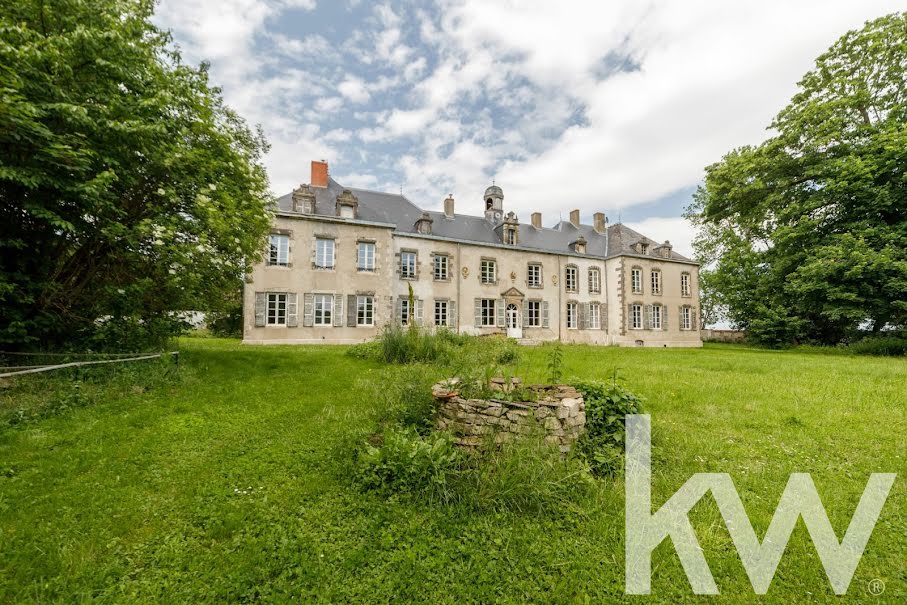 Vente château 25 pièces 718 m² à Cognat-Lyonne (03110), 798 000 €