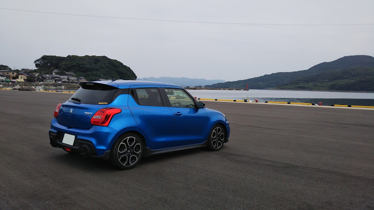 スイフトスポーツのＫ.Aさんが投稿したカスタム事例の投稿画像1枚目