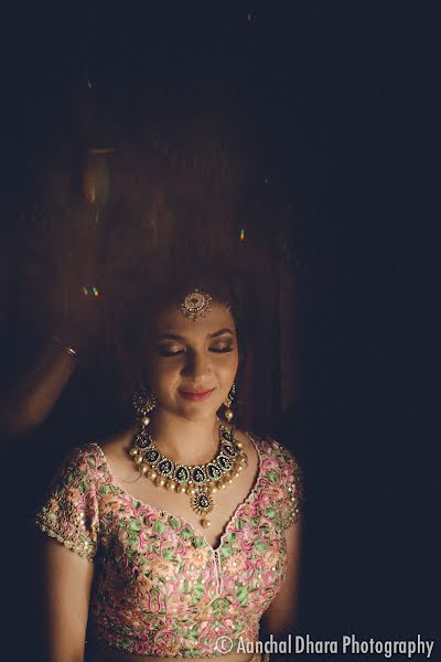 Fotógrafo de casamento Aanchal Dhara (aanchaldhara). Foto de 12 de dezembro 2017