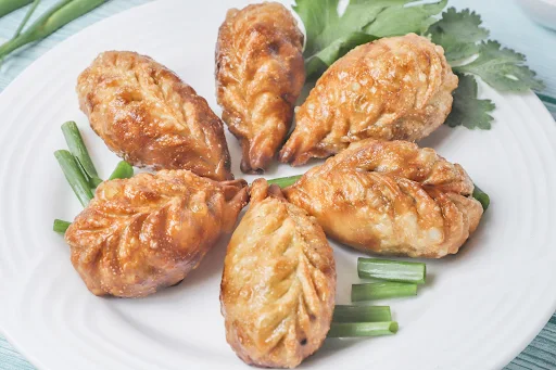 Chicken Fried Momos [6 Pieces]