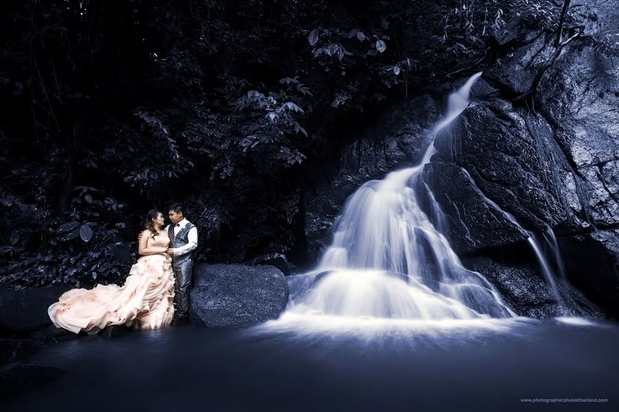 Fotógrafo de casamento Noi Chanthasri (noi-photography). Foto de 1 de outubro 2018