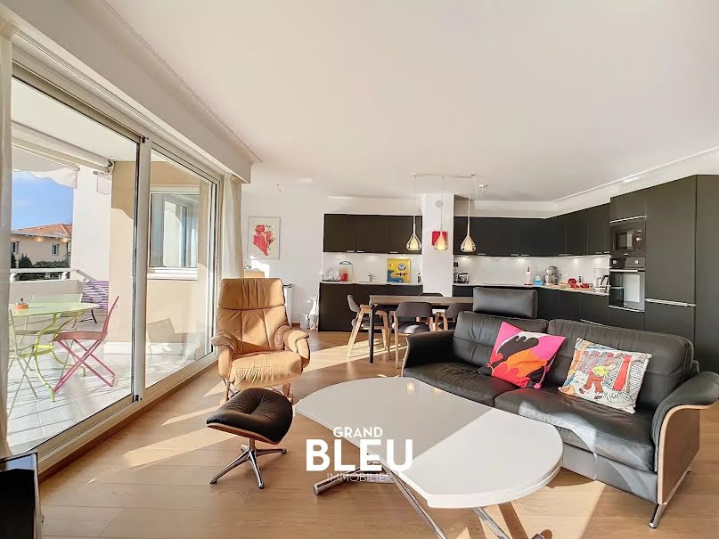 Vente viager 3 pièces 75.12 m² à Nice (06000), 226 000 €