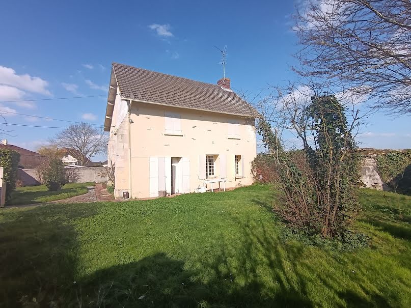 Vente ferme 6 pièces 120 m² à Méry-Bissières-en-Auge (14370), 262 500 €