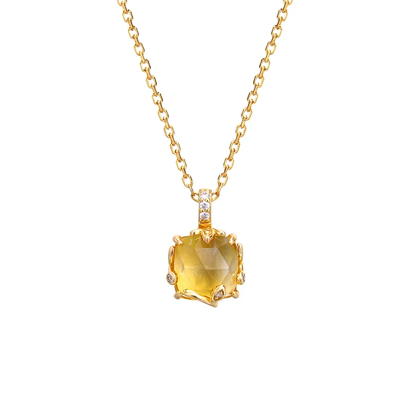 Women's S925 Silver Crystal Leaf Necklace, a stunning gift idea. Elegant and sparkling, perfect for adding a touch of gl