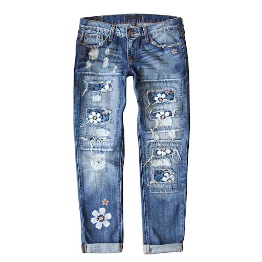 Title 2, Womens Frayed Stitching Small Feet Jeans