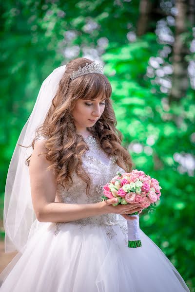 Wedding photographer Oleg Batenkin (batenkin). Photo of 27 June 2019